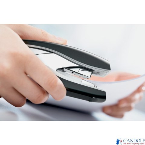 Zszywacz LEITZ New NeXXt Softpress Flat Clinch czarny 56030095