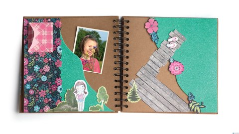 Album na spirali, 30x30cm, 30 ark, brązowe eco, 180g/m2, Happy Color HA 7631 3030-NE30 Album na spirali, 30x30cm, 30 ark, brązowe eco, 180g/m2, Happy Color HA 7631 3030-NE30