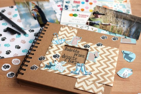 Album na spirali z okienkiem, 20x20cm, 30 ark, brązowe eco, 180g/m2, Happy Color HA 7631 2020-WE30 Album na spirali z okienkiem, 20x20cm, 30 ark, brązowe eco, 180g/m2, Happy Color HA 7631 2020-WE30